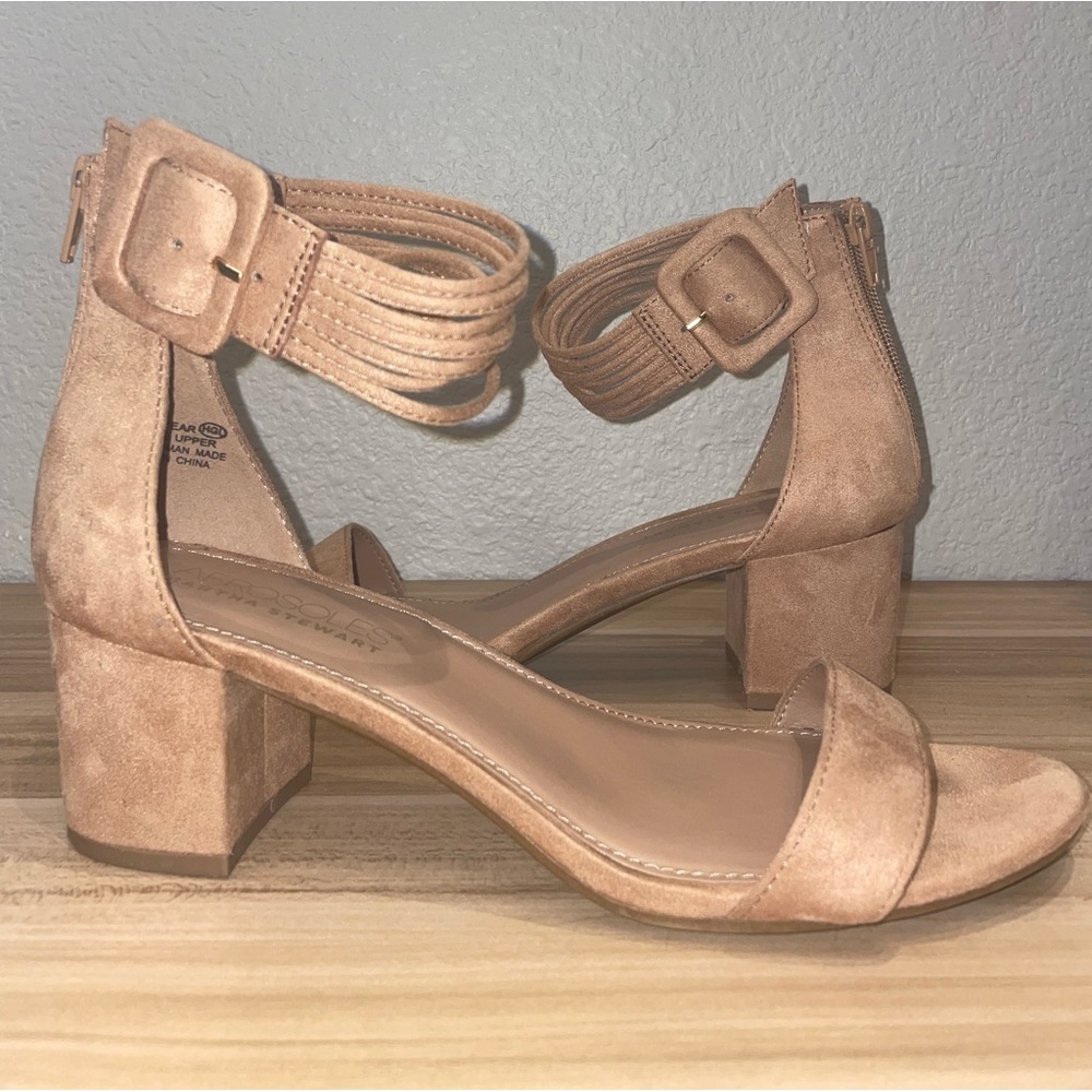 Aerosoles Platform Heels • Tan Suede • Women’s 9